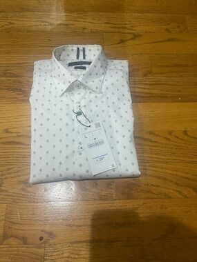 NWT Zara White Button-Down Shirt with Navy Microprint